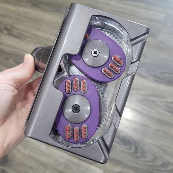 Dyson Tangle Free Turbine Upholstery Tool Attachment - Picture 3 of 5